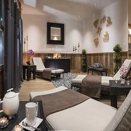 Cgh Residences & Spas Kalinda 4* טיגנס